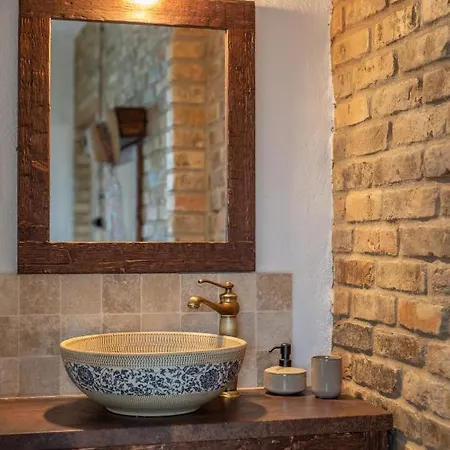 בית הארחה Kishosszuret Vendeghaz Pecsvarad