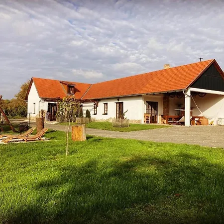 Kishosszuret Vendeghaz בית הארחה