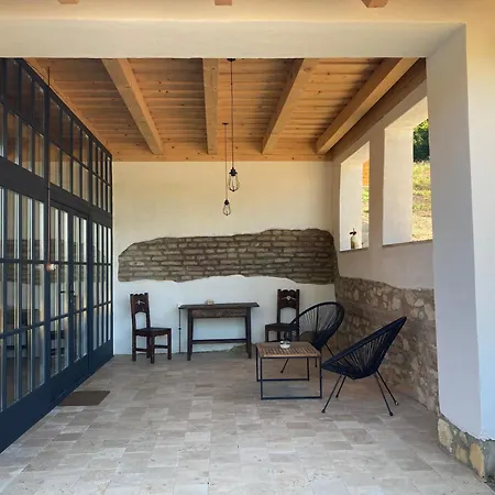 Guest house Kishosszuret Vendeghaz *