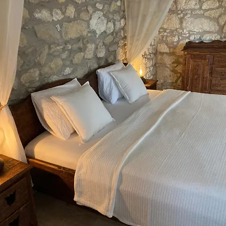 Kishosszuret Vendeghaz 4*