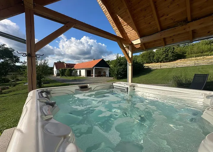 Kishosszúrét 4* Pécsvárad